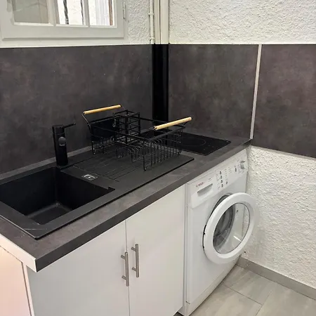 아파트 Climatise Proche De La *